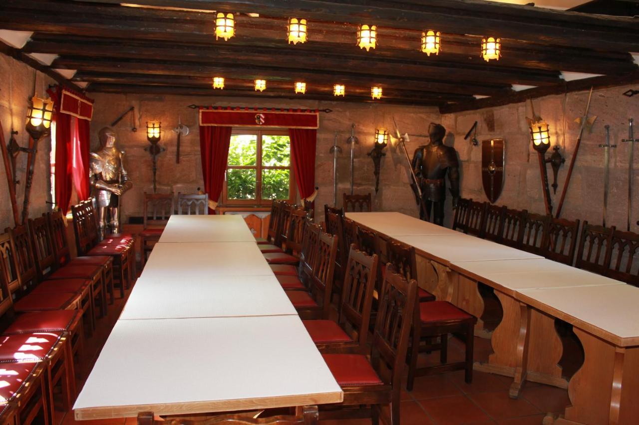 Hotel Zur Friedenslinde 뉘른베르크 외부 사진